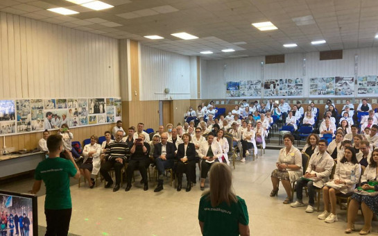 Посвящение в профессию молодых медиков провели в Горбольнице № 1 Новосибирска