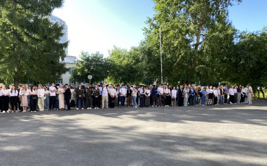Почти 400 студентов-медиков будут работать в медучреждениях региона этим летом